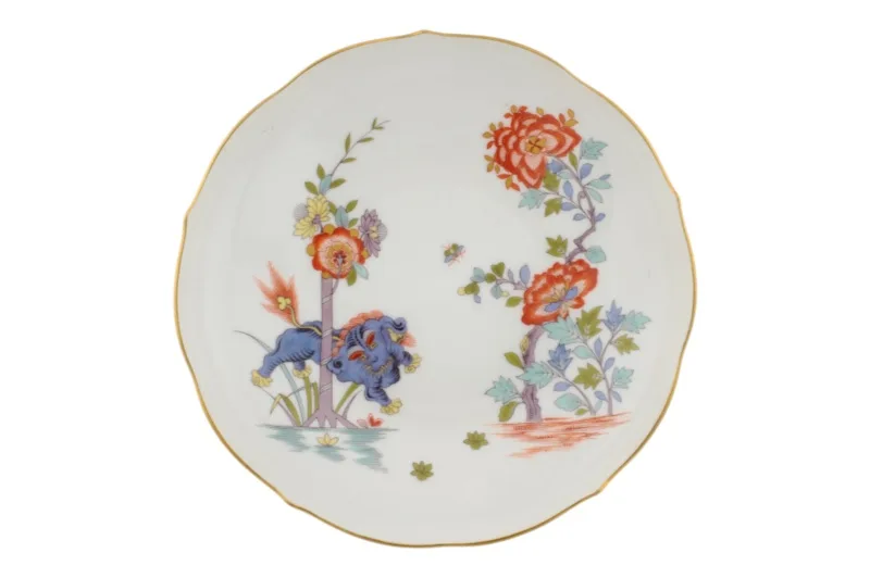 Dreiteiliges Meissen Porzellan Kaffeegedeck in Kakiemon Motiv 9 Dreiteiliges Meissen Porzellan Kaffeegedeck in Kakiemon Motiv – Bild 9