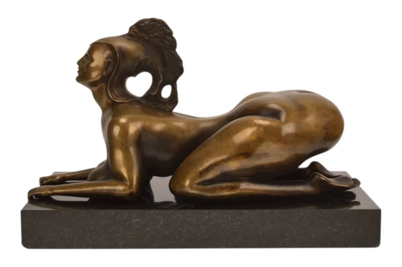 Ernst Fuchs Die Sphinx I Bronzefigur auf Marmorsockel 1 Ernst Fuchs Die Sphinx I Bronzefigur auf Marmorsockel