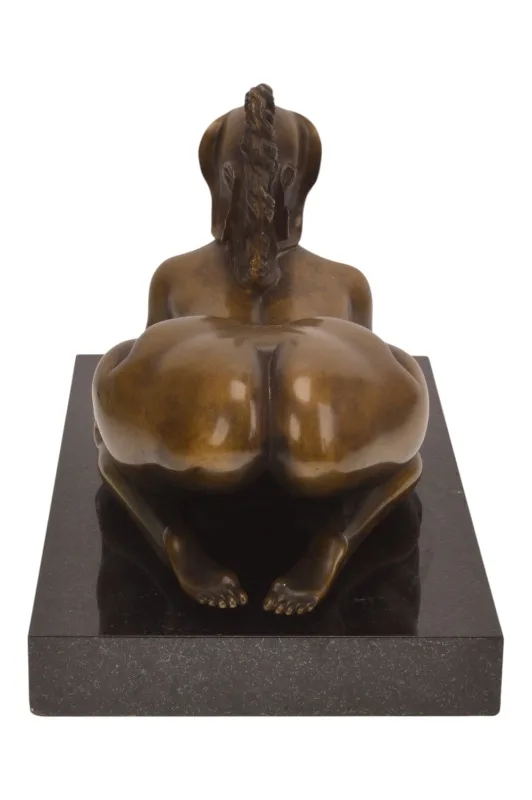 Ernst Fuchs Die Sphinx I Bronzefigur auf Marmorsockel 7 Ernst Fuchs Die Sphinx I Bronzefigur auf Marmorsockel – Bild 7