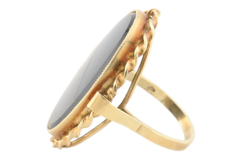 14 Karat Goldring mit schwarzem Stein 4 14 Karat Goldring mit schwarzem Stein – Bild 4