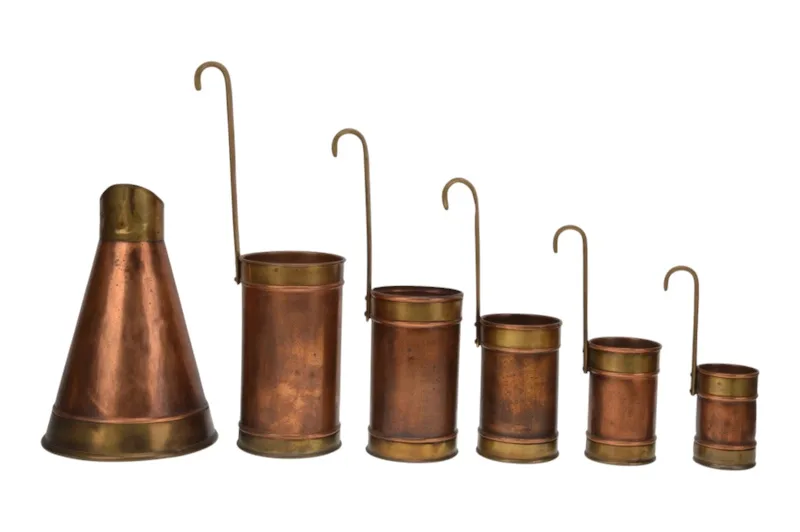 Kupfer Set aus fünf Messbechern und Kanne von Jean Paul Thevenot 2 Kupfer Set aus fünf Messbechern und Kanne von Jean Paul Thevenot – Bild 2