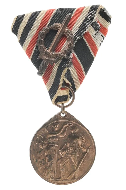 Deutsche Ehrendenkmünze des Weltkrieges mit Kampfabzeichen 2 Deutsche Ehrendenkmünze des Weltkrieges mit Kampfabzeichen – Bild 2